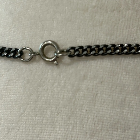 Vintage Sarah Coventry Romanesque Cross Necklace gunmetal tone goth grunge retro - Picture 7 of 9